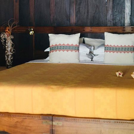 Lakeshore Villa Alappuzha Екстериор снимка