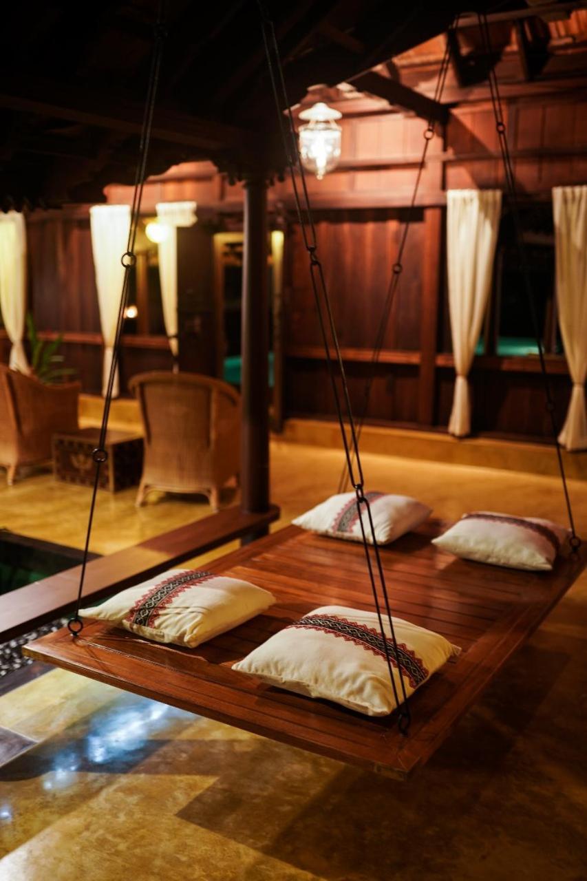 Lakeshore Villa Alappuzha Екстериор снимка