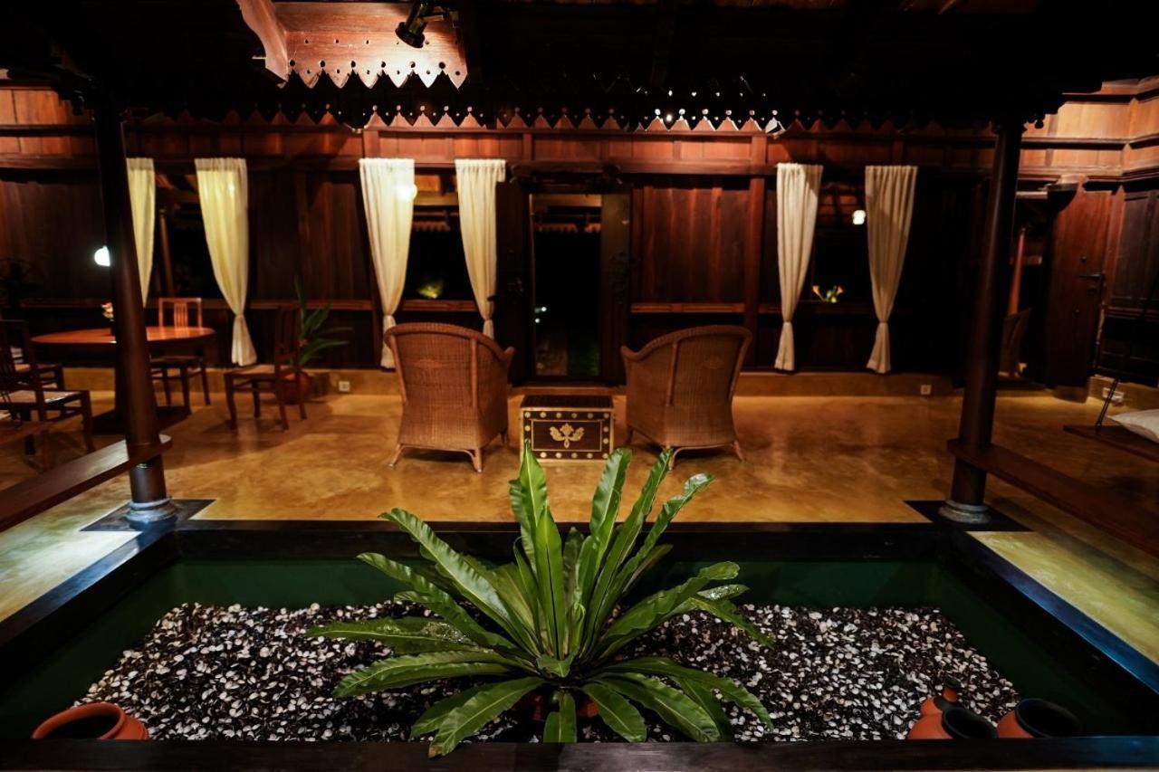 Lakeshore Villa Alappuzha Екстериор снимка