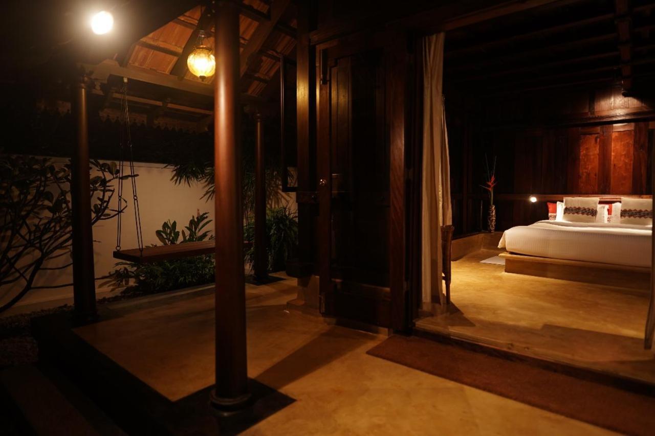 Lakeshore Villa Alappuzha Екстериор снимка