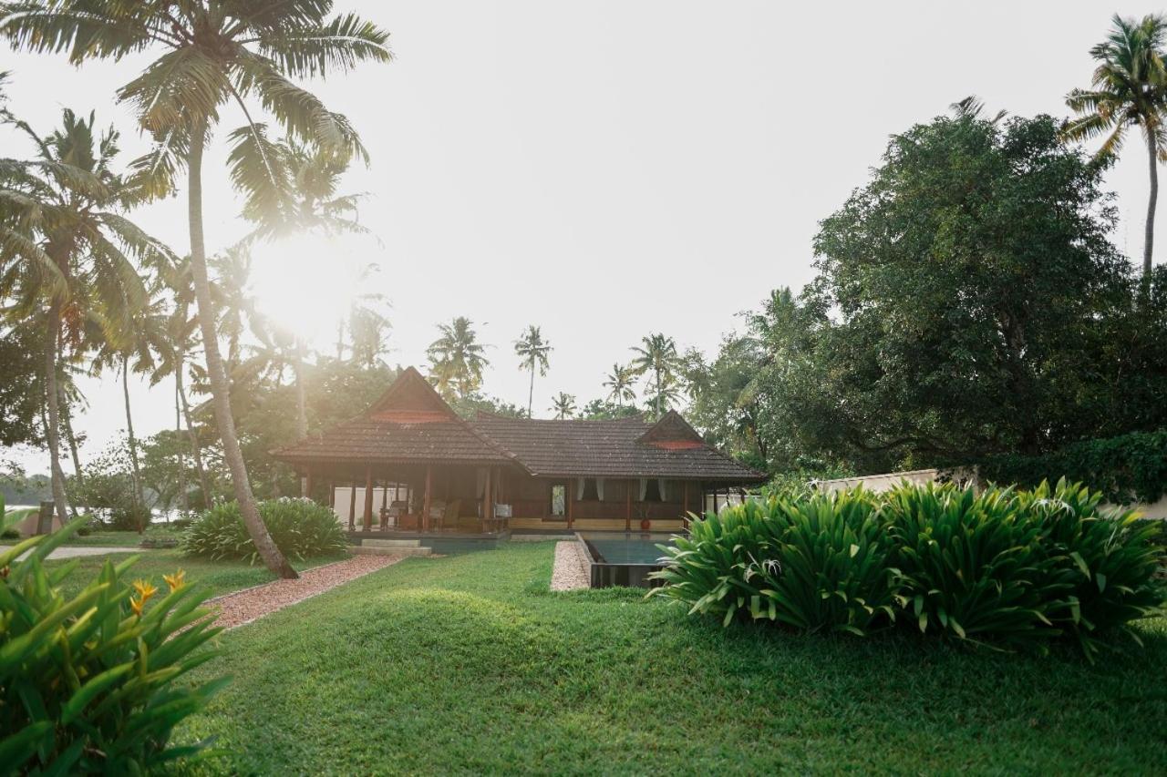 Lakeshore Villa Alappuzha Екстериор снимка